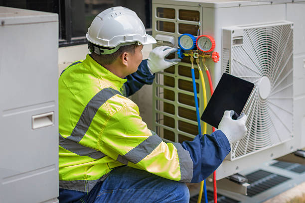 Professional Hvac technician working in Mount Hermon, VA